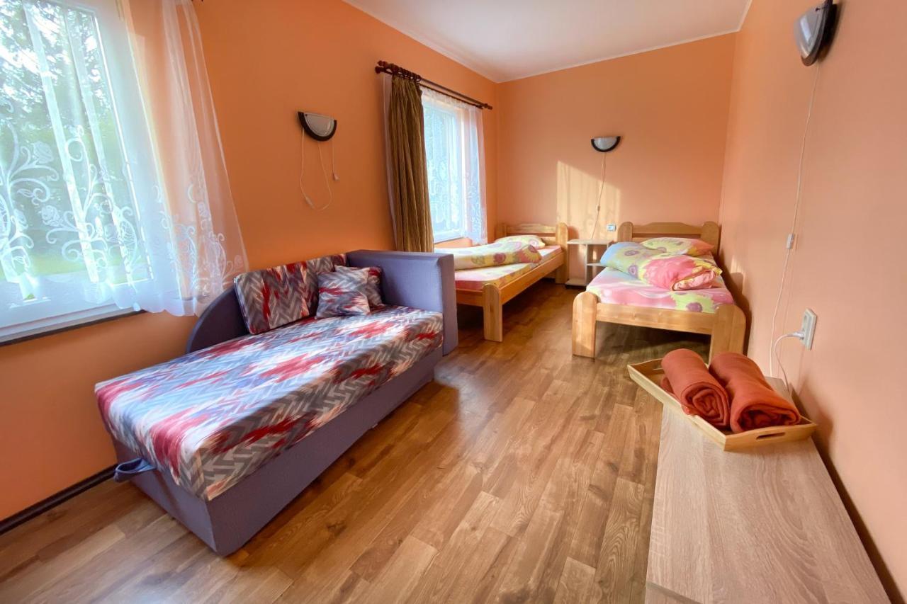 Ergli Hotell Bernāti Exteriör bild
