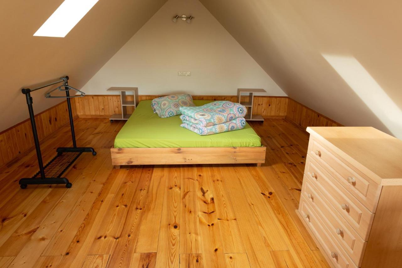 Ergli Hotell Bernāti Exteriör bild