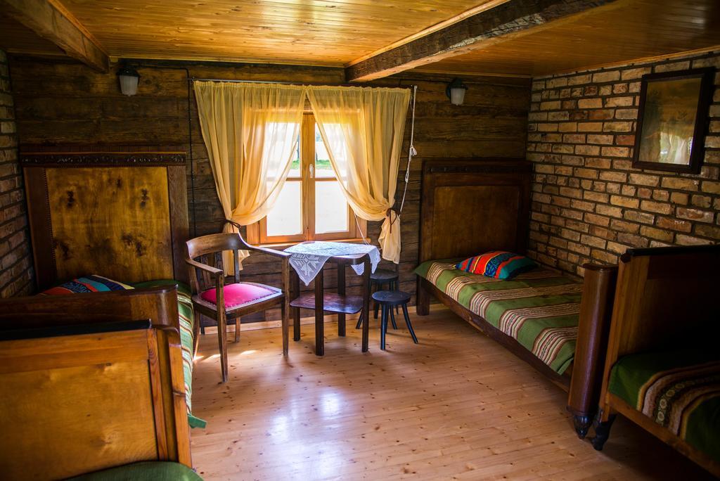 Ergli Hotell Bernāti Exteriör bild