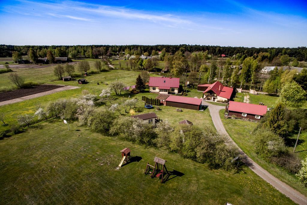 Ergli Hotell Bernāti Exteriör bild